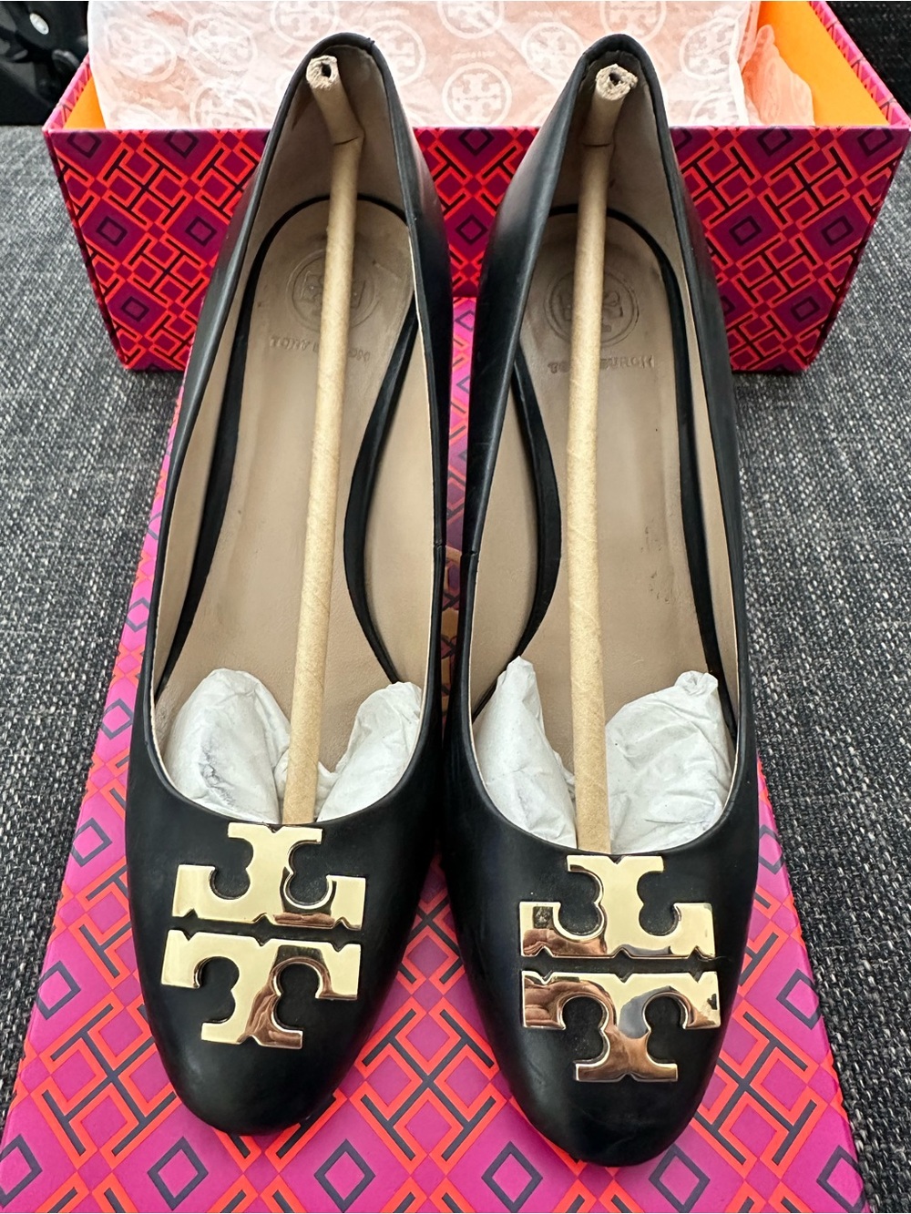 Tory Burch Black Leather Wedge w/ Gold Logo Accent - Raleigh 70mm Resina Size 6